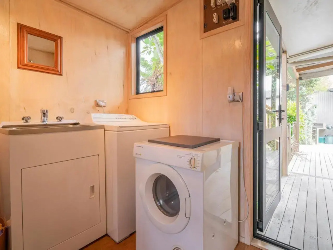 All Decked Out - Matarangi Holiday Home