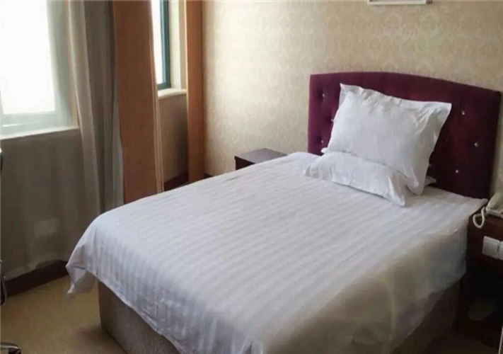 HanTing Hotel (Beijing Dongsi Intersection)