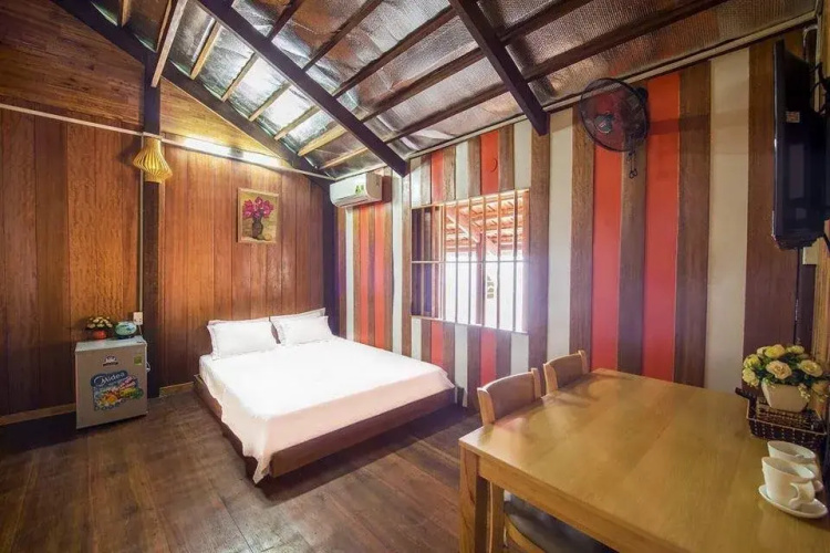 Dyland Homestay