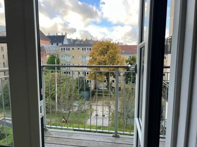 Beautiful 2-bed Apartment