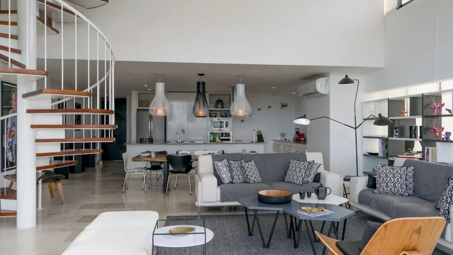 Deluxe Apartment