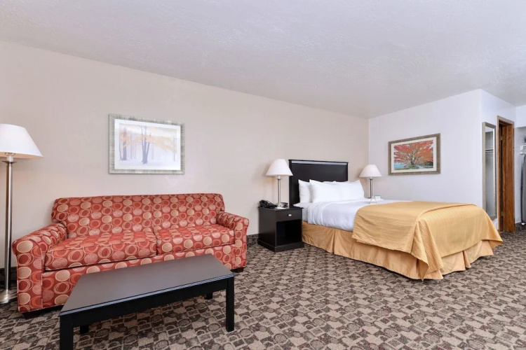 Weston Plaza Hotel