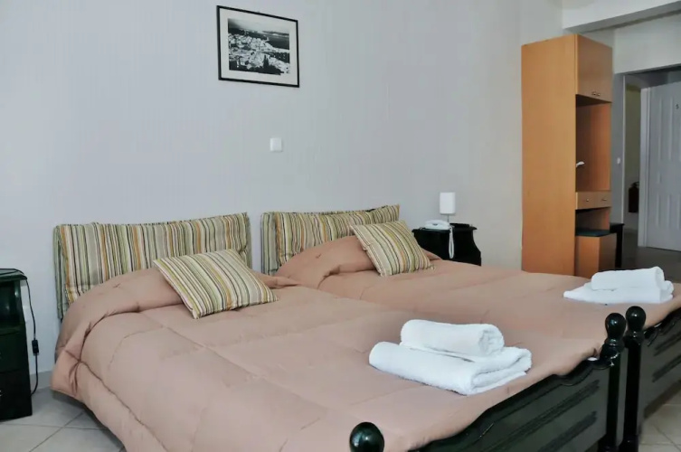 Kastro Hotel
