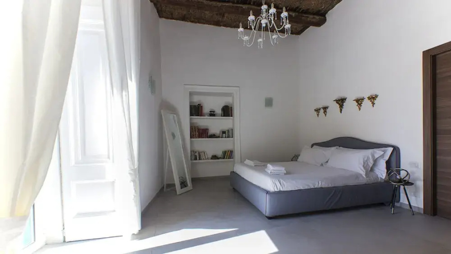 Italianway - Vico Sant'Anna 35