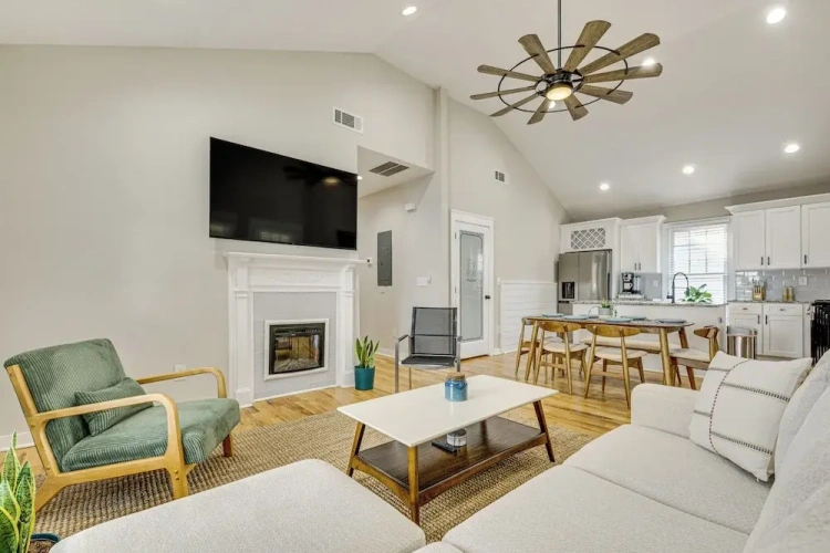 3 Bedrooms Cottage