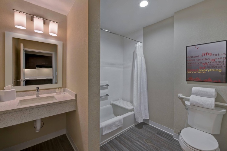 1 Bedroom Double Suite