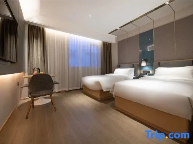 Standard Twin Family room