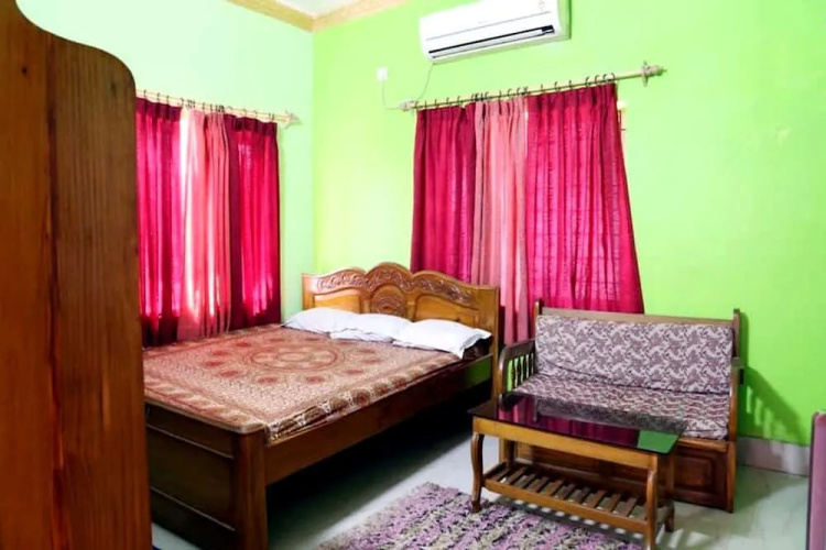 Goroomgo Aastha Digha