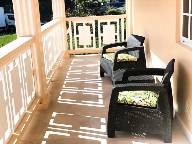 1 Bedroom Luxury Apartment with balcony