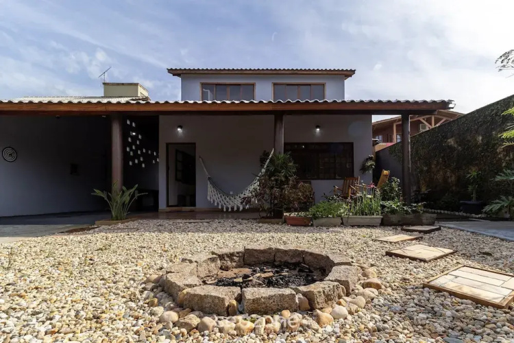 House With Pool Near the Beach Jde792