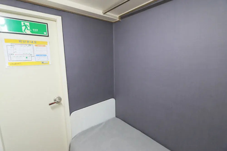 The New Simple House