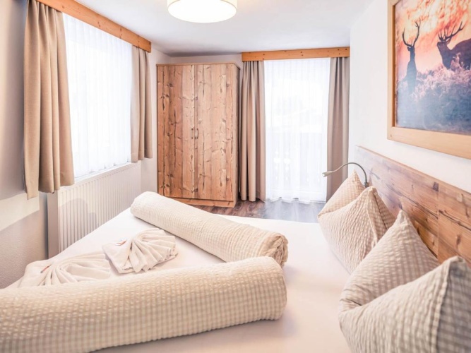 2 Bedrooms Apartment with balcony