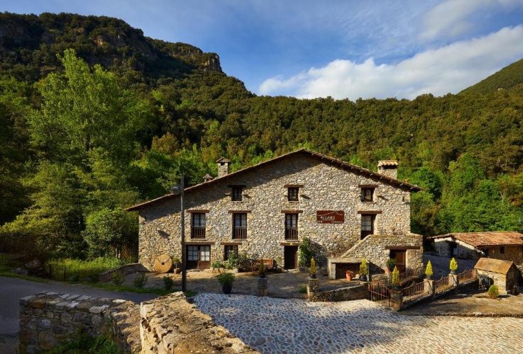 Double Chalet