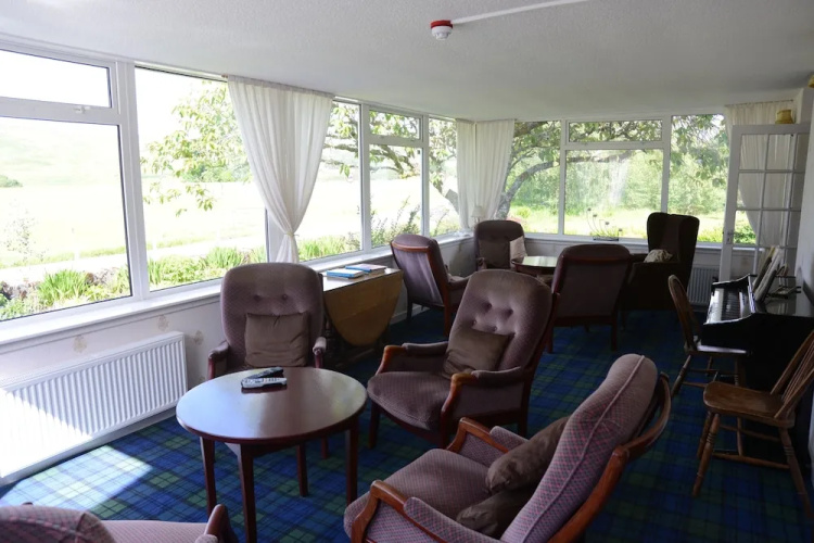 Achness Hotel
