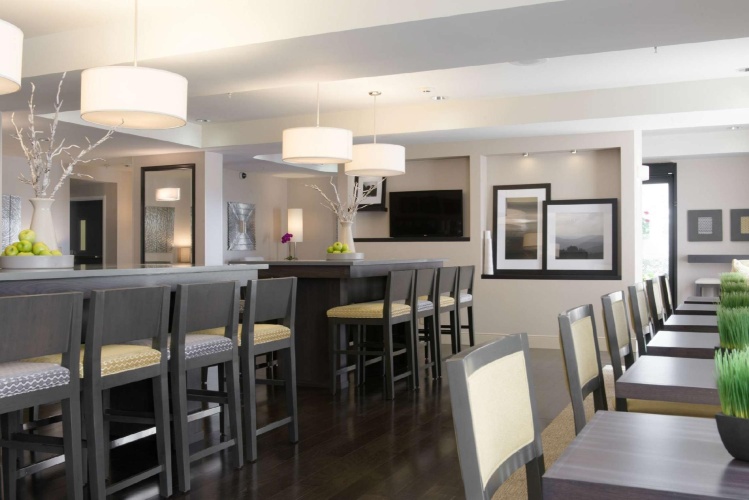 Hampton Inn San Francisco-Daly City photo 25