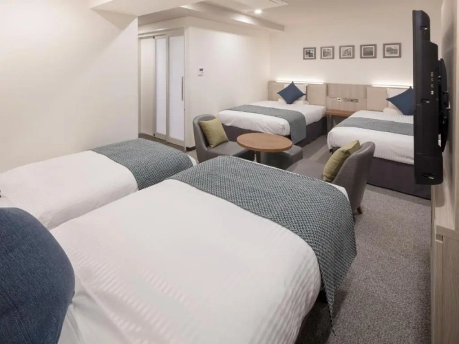 Accessible Quadruple room