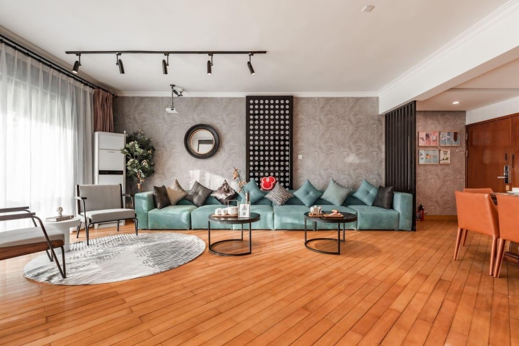 4 Bedrooms Suite