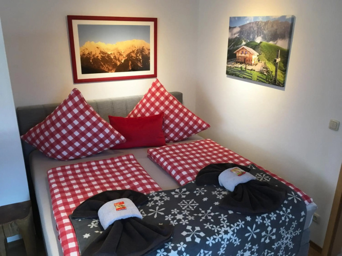 ALPENFREUND