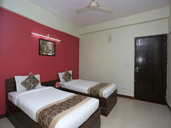 OYO 4582 Hotel Nisa