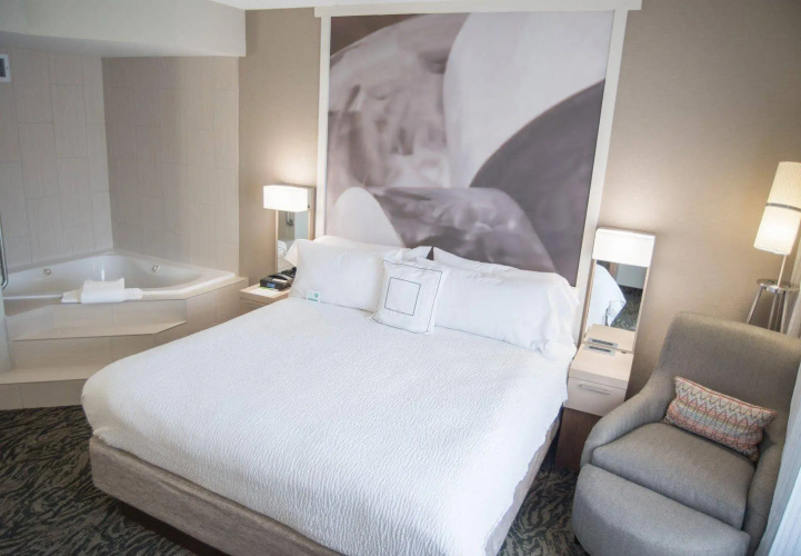 Courtyard by Marriott Hickory