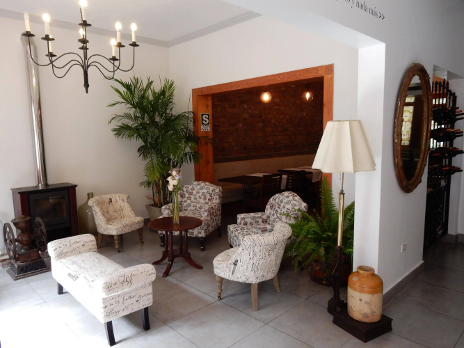 Antigua Miraflores Hotel