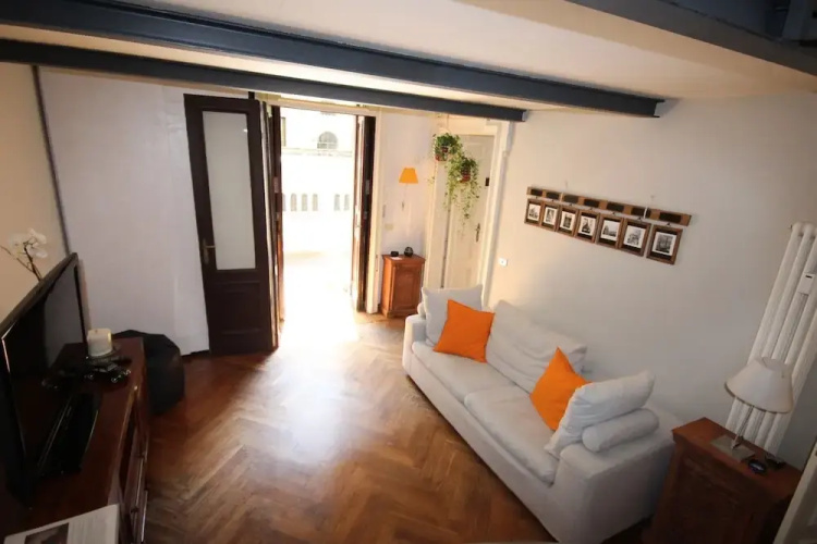 MP Apartments - Castello Apartment