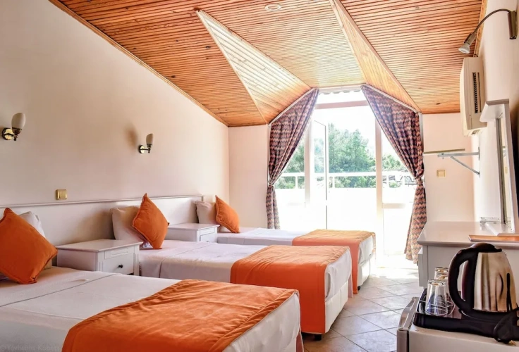 Standard room with balcony