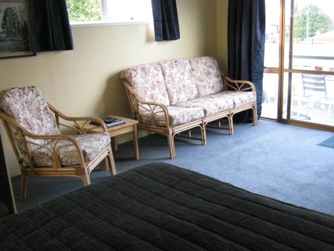 Studio with balcony and with lake view