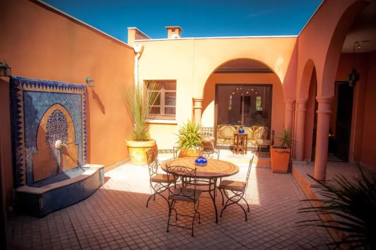 3 Bedrooms Villa