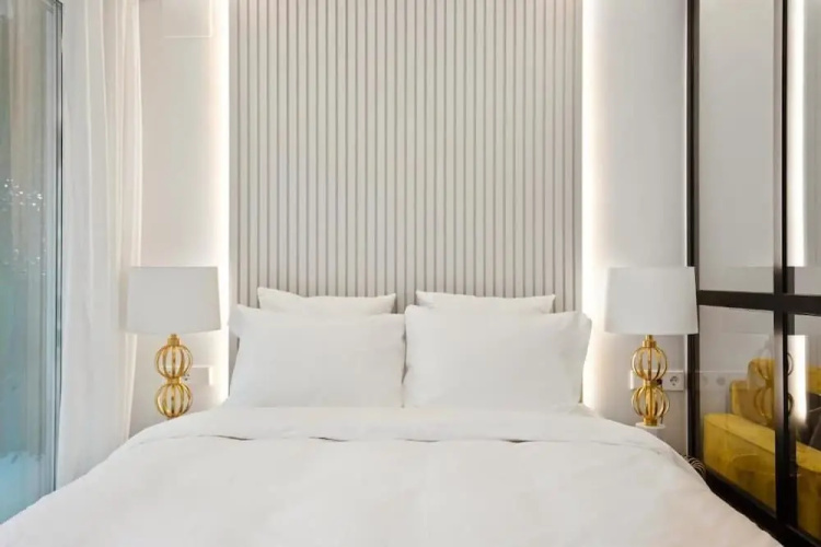 Golden Mile Lux Sea View Suite & Balcony - Marbella
