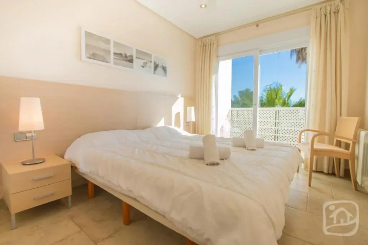 Abahana Villas Lou