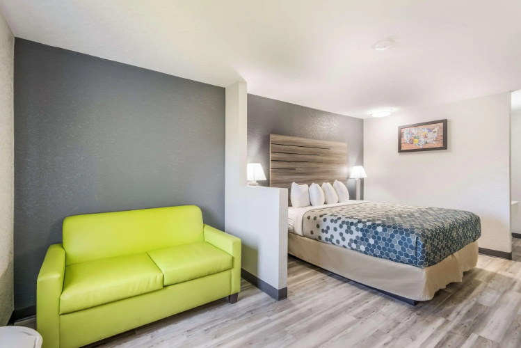 Sonesta Essential Des Moines