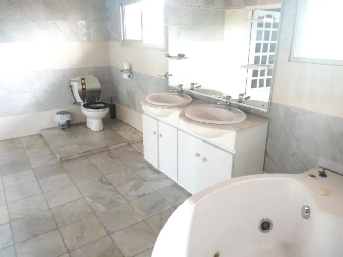 Abidjan Guest House