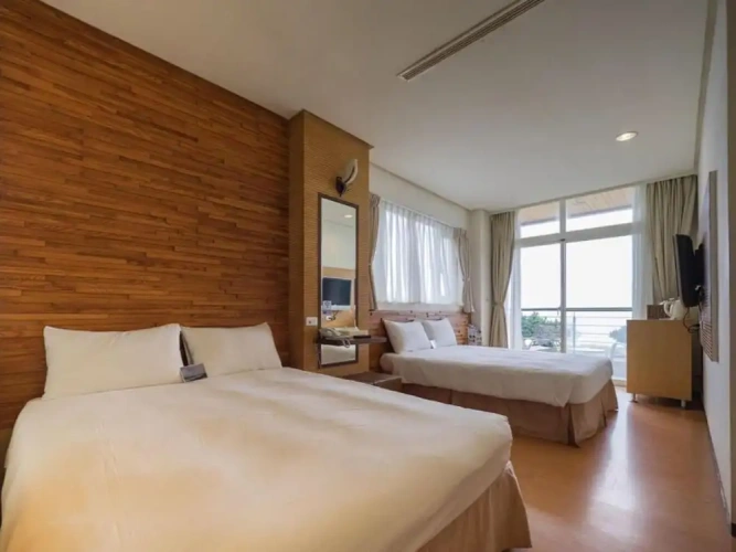 Comfort Quadruple room with balcony and with ocean view