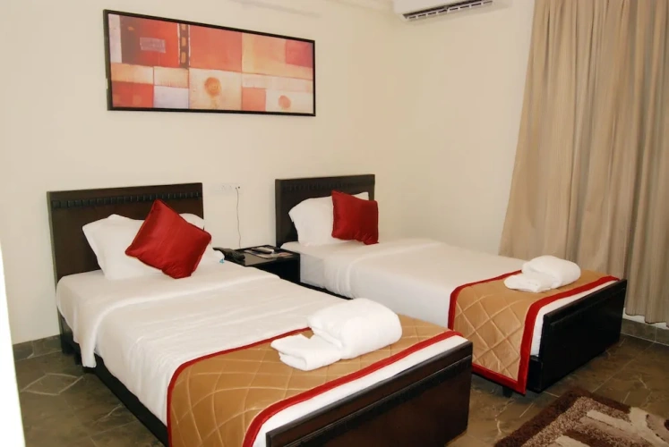 Deluxe Twin room with balcony