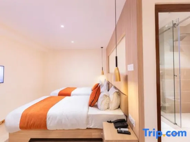 Superior Twin room