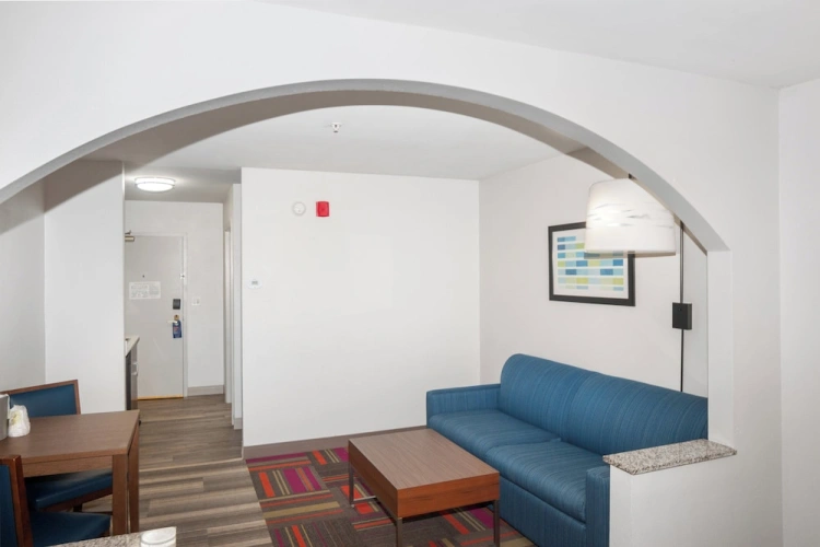 Quadruple Suite