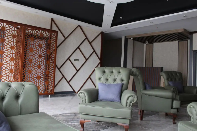 Sweet Home Alhamra