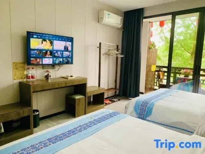 Standard room with balcony and with river view