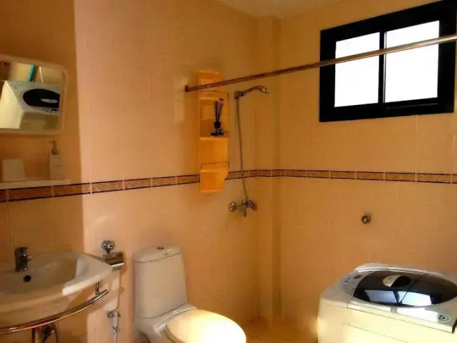 Discovery Gardens Apartment