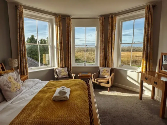 Standard Double room with river view
