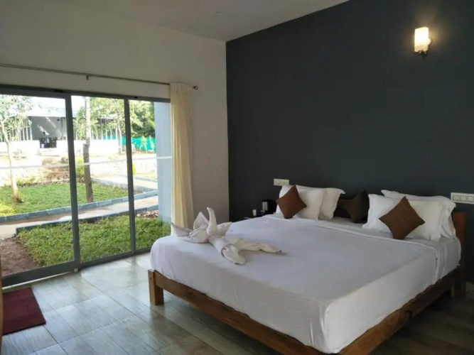 Jadevista Resort & Hotel