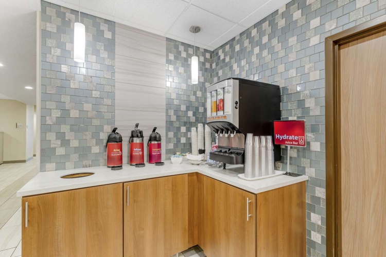 Best Western Plus Executive Residency Waterloo & Cedar Falls photo 39