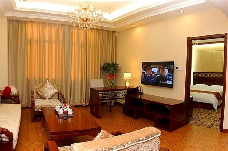 Linhai Hotel