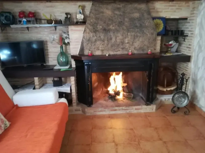 6 Bedrooms Double Cottage