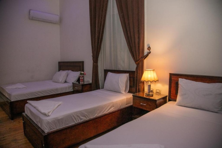 Standard Triple room with balcony