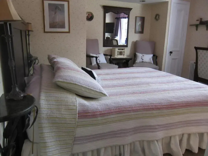 Auberge McGee's Inn