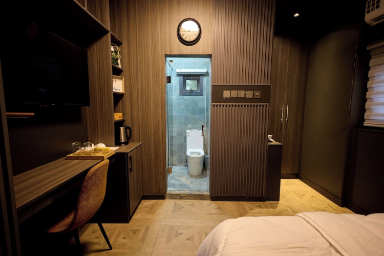 Premier Cabins - アクラ