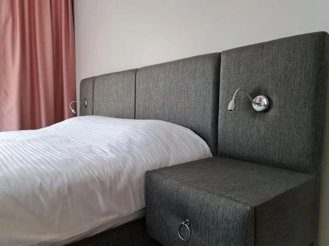 Smart Airport Hotel