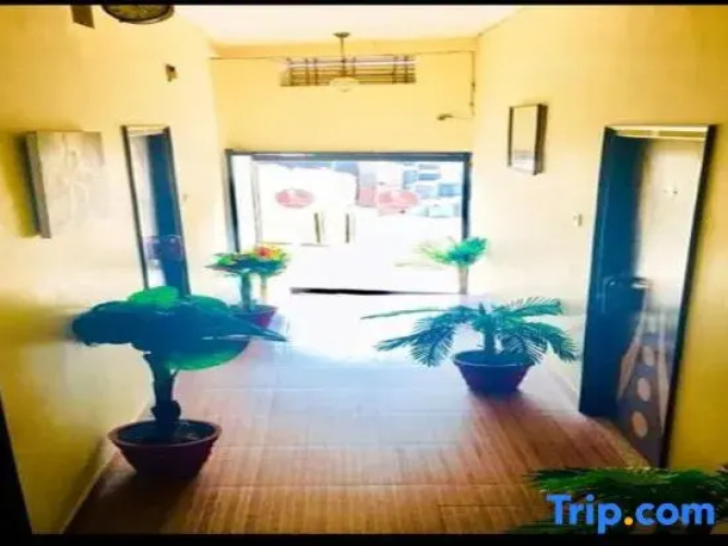 Hotel Aanvi Palace